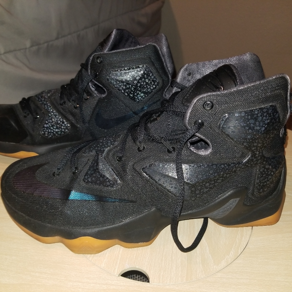 Nike Lebron 13 "Anthracite" size 11